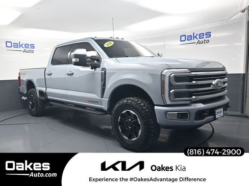 Used 2026 Ford F250 Platinum w/ Platinum Plus Package AWD/4WD image 1