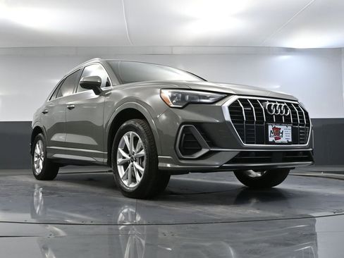 Used 2022 Audi Q3 2.0T Premium AWD/4WD image 52