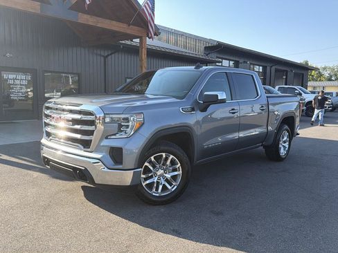 Used 2019 GMC Sierra 1500 SLE w/ SLE Value Package AWD/4WD image 1
