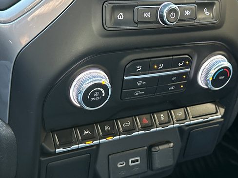 Used 2022 GMC Sierra 1500 Pro w/ Pro Value Package image 24