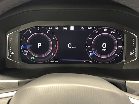 Used 2020 Volkswagen Atlas Cross Sport SEL image 18