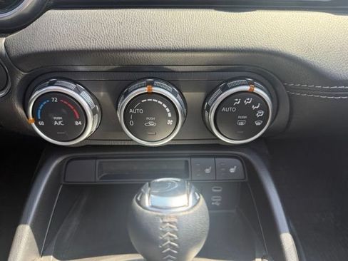 Used 2024 MAZDA MX-5 Miata Grand Touring w/ Weather Package RWD image 10