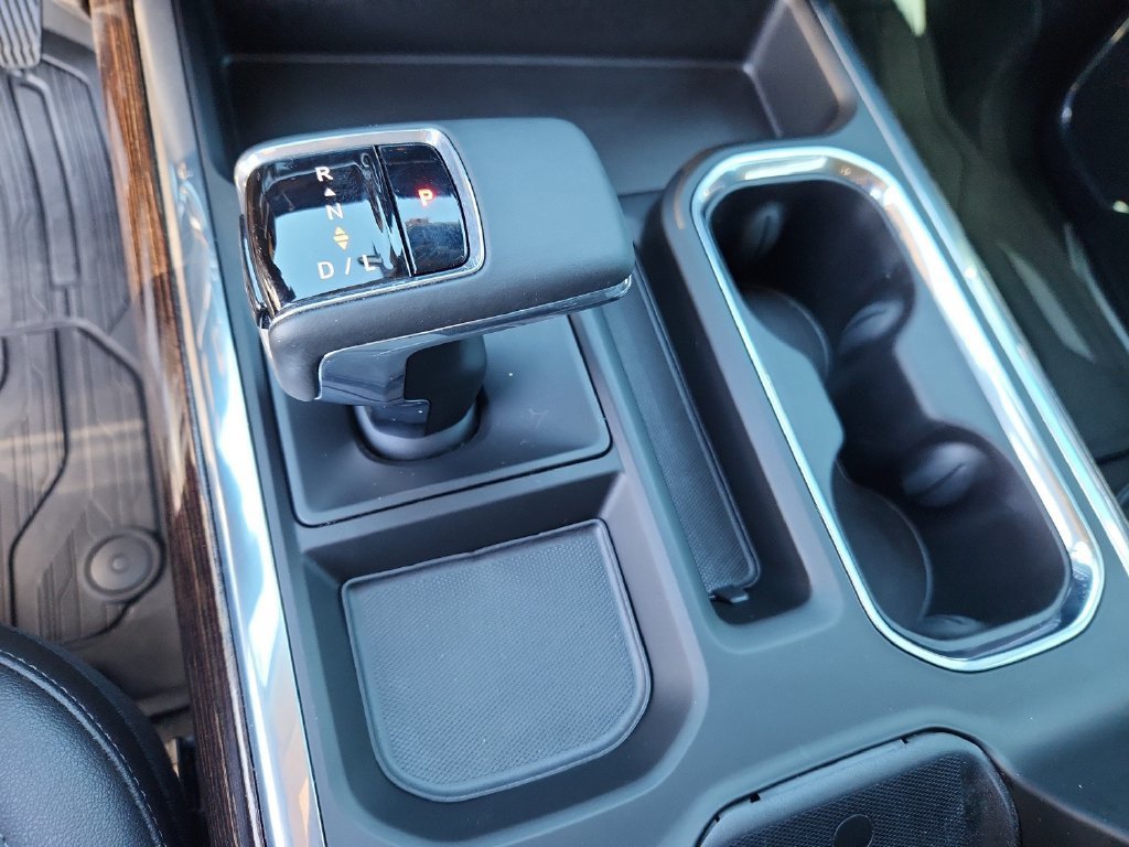 Used 2025 GMC Sierra 1500 Elevation w/ Elevation Premium Package AWD/4WD image 19