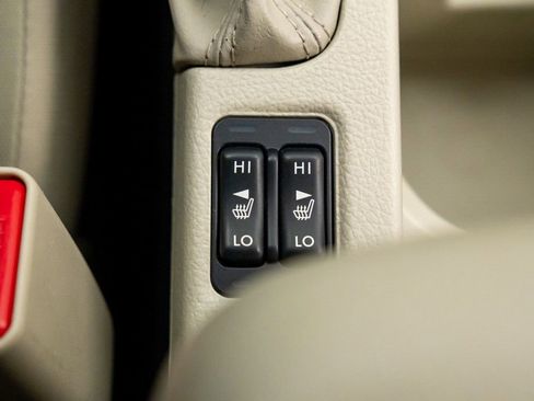 Used 2016 Subaru Impreza 2.0i Premium image 27