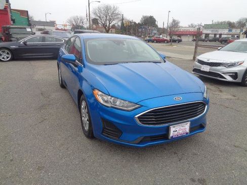 Used 2020 Ford Fusion S image 3