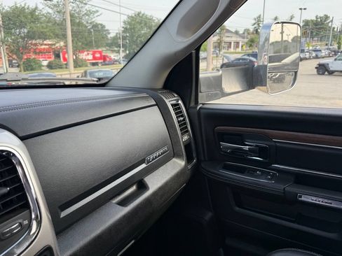 Used 2018 RAM 2500 Laramie w/ Snow Chief Group AWD/4WD image 23