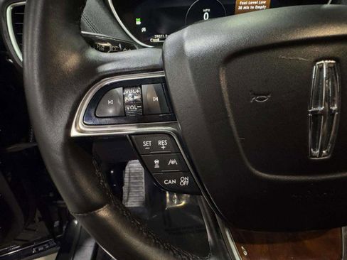 Used 2020 Lincoln Nautilus Reserve w/ Equipment Group 201A image 30