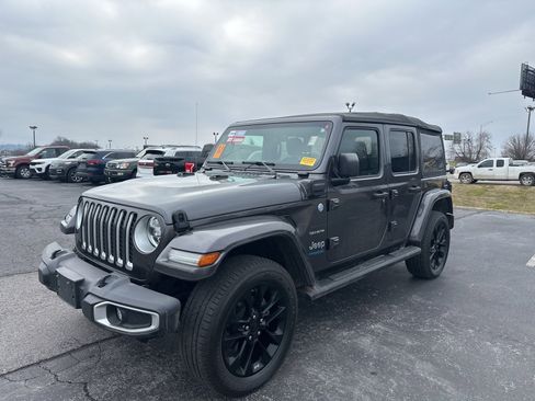 Used 2021 Jeep Wrangler Unlimited Sahara w/ Cold Weather Group image 1