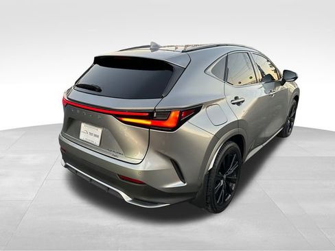 Used 2025 Lexus NX 450h+ F Sport image 5
