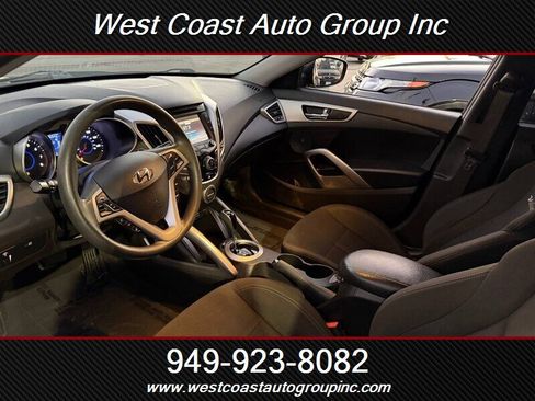 Used 2015 Hyundai Veloster RE:FLEX image 5
