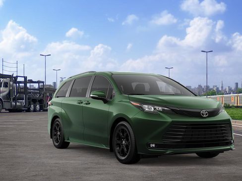 New 2026 Toyota Sienna XLE Woodland Edition image 15