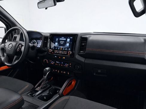 Used 2024 Nissan Frontier PRO-4X w/ Pro Convenience Package image 20