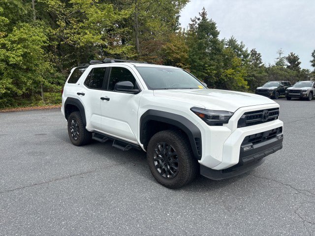 Used 2026 Toyota 4Runner SR5 AWD/4WD image 8