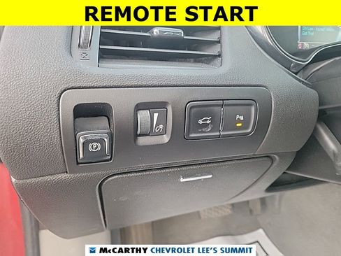 Used 2014 Chevrolet Impala LT w/ Convenience Package image 9