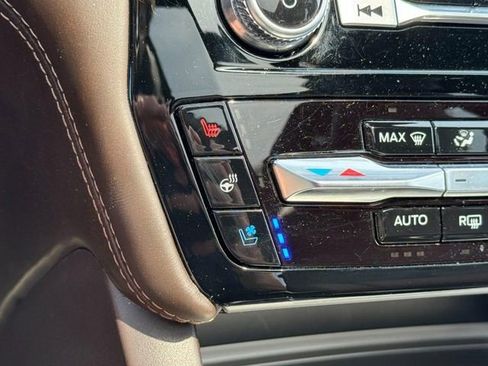 Used 2023 Ford Explorer King Ranch w/ Technology Package AWD/4WD image 22