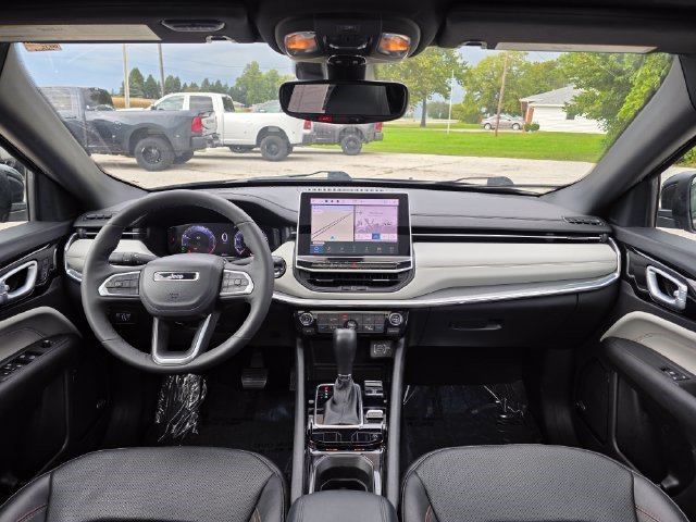 Certified 2023 Jeep Compass Limited w/ Elite Group AWD/4WD image 19