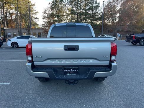 Used 2022 Toyota Tacoma SR5 image 6