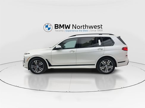 New 2027 BMW X7 xDrive40i w/ M Sport Package AWD/4WD image 11