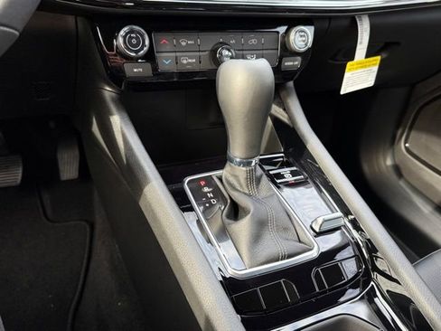 New 2026 Jeep Compass Latitude AWD/4WD image 27