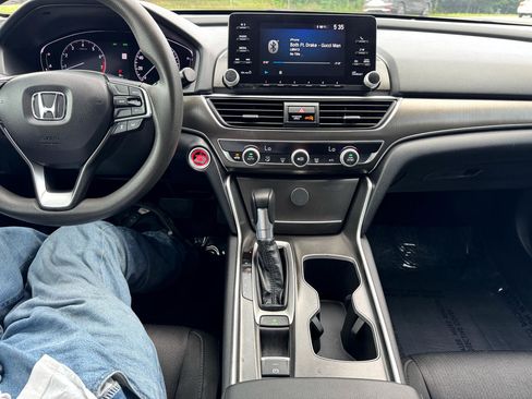 Used 2019 Honda Accord LX image 14