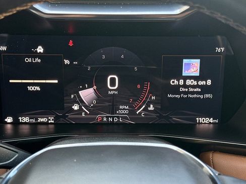 Used 2025 GMC Canyon AT4 image 18