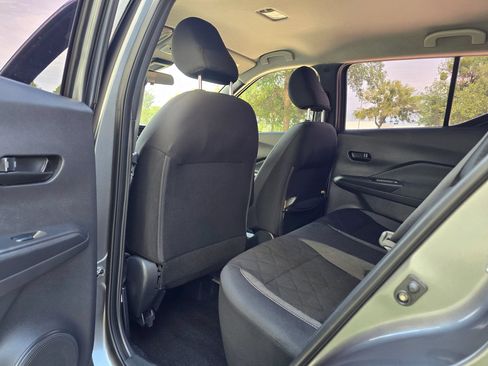 Used 2020 Nissan Kicks S FWD image 35