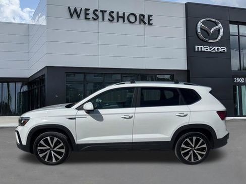 Used 2023 Volkswagen Taos SE image 6