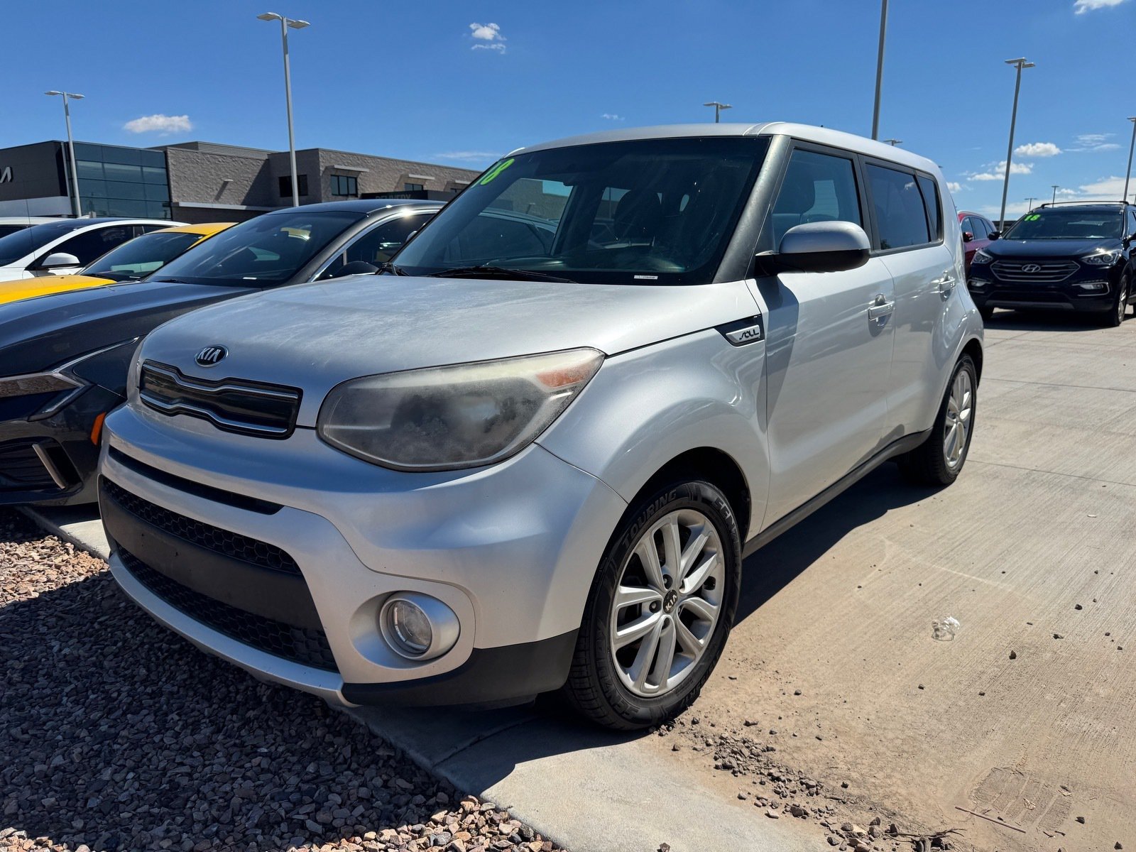 Used 2018 Kia Soul + FWD image 2