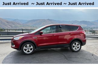 Used 2013 Ford Escape SE image 1