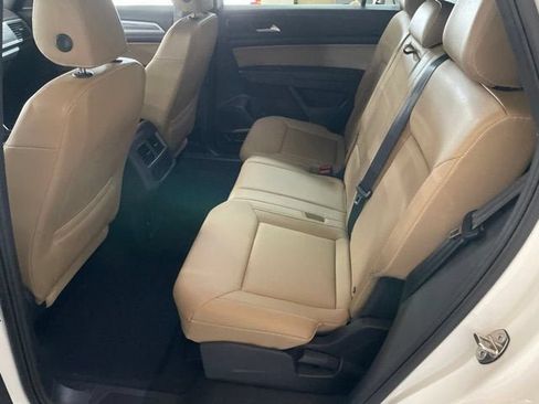 Certified 2020 Volkswagen Atlas Cross Sport SE AWD/4WD image 12