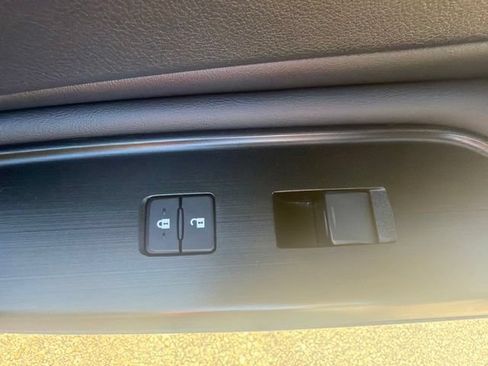 Used 2020 Lexus ES 350 w/ Premium Package FWD image 32