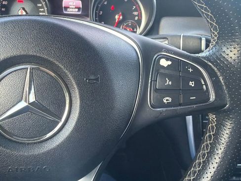 Used 2018 Mercedes-Benz GLA 250 image 18