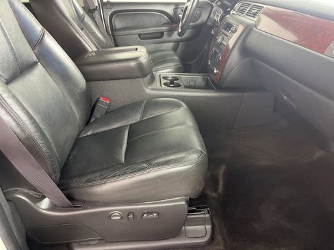 Used 2011 Chevrolet Silverado 1500 LTZ w/ LTZ White Diamond Edition image 14