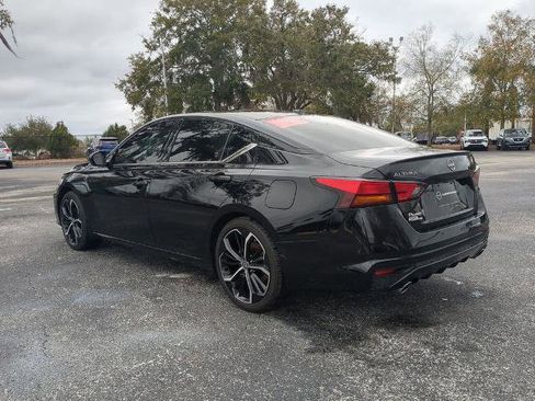 Certified 2025 Nissan Altima 2.5 SR w/ SR Premium Package image 6