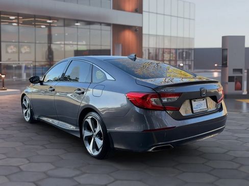 Used 2019 Honda Accord Touring image 6
