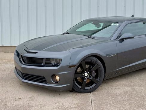 Used 2010 Chevrolet Camaro SS w/ RS Package RWD image 2