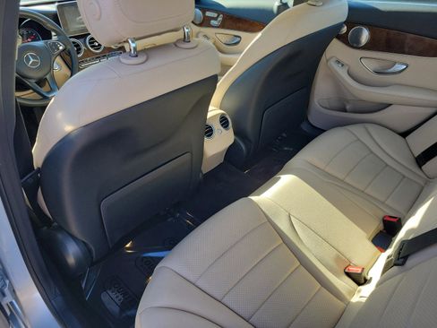 Used 2017 Mercedes-Benz C 300 Sedan image 12