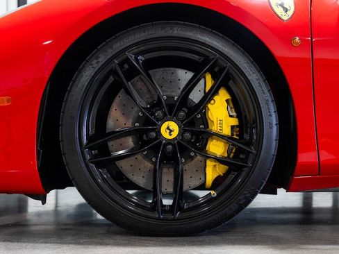 Used 2018 Ferrari 488 Spider RWD image 89