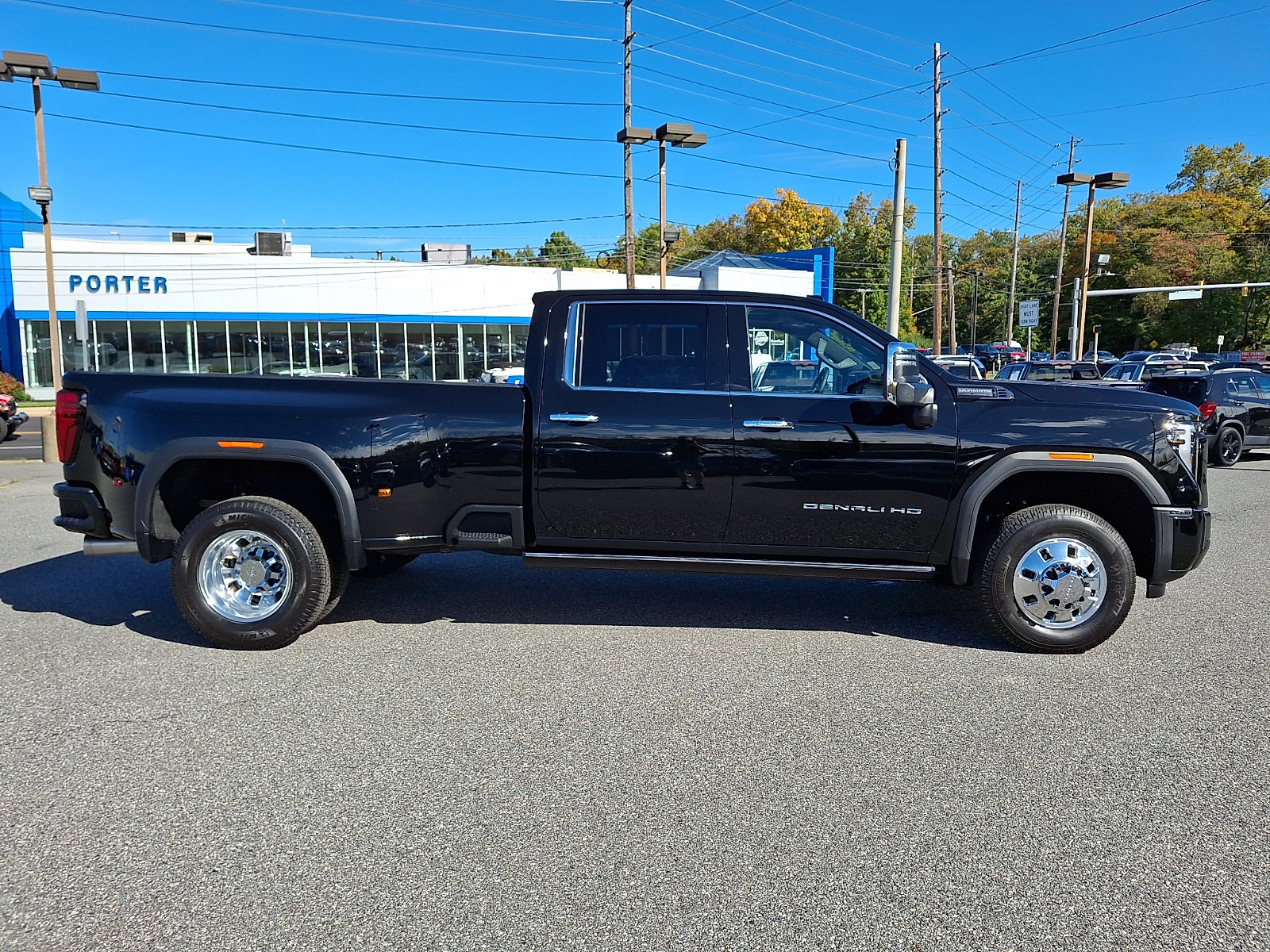 Certified 2026 GMC Sierra 3500 Denali Ultimate AWD/4WD image 7
