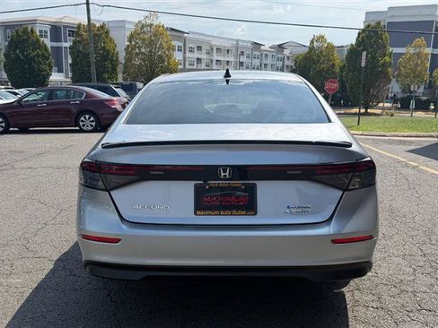 Used 2023 Honda Accord Sport Hybrid image 9