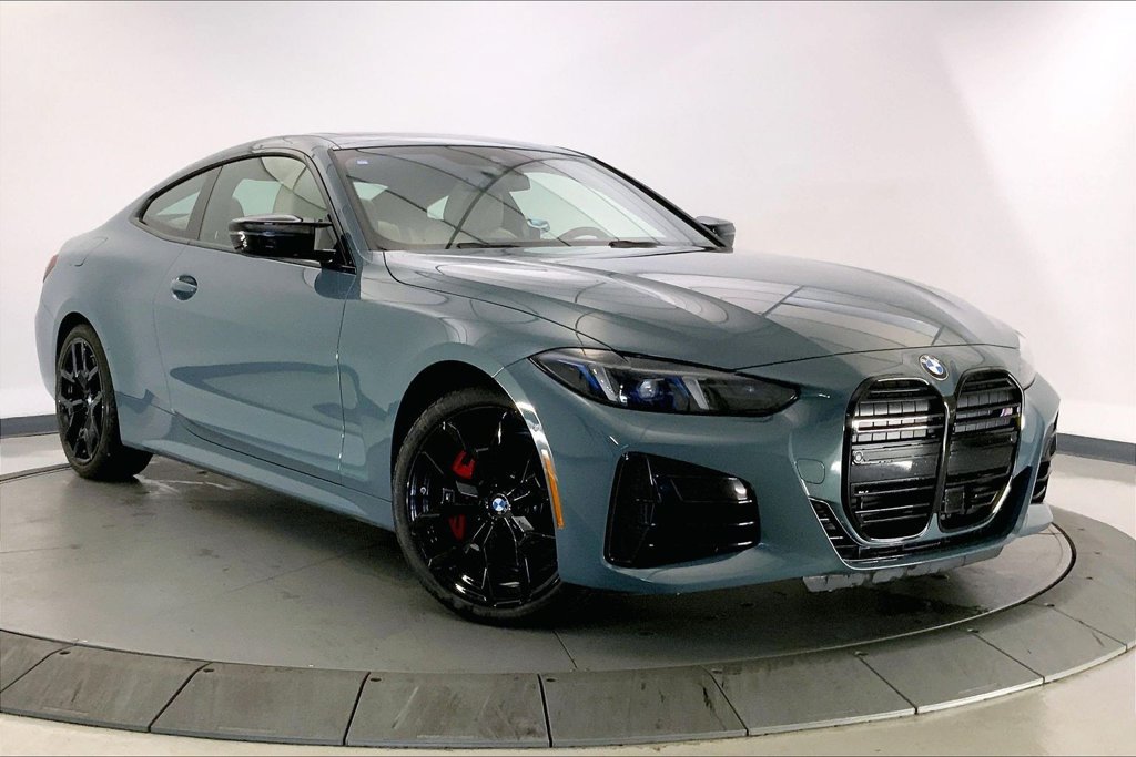 Certified 2026 BMW 440i xDrive Coupe w/ Premium Package AWD/4WD image 1