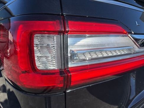 Used 2020 Lincoln Navigator Reserve w/ Equipment Group 208A Reserve image 40