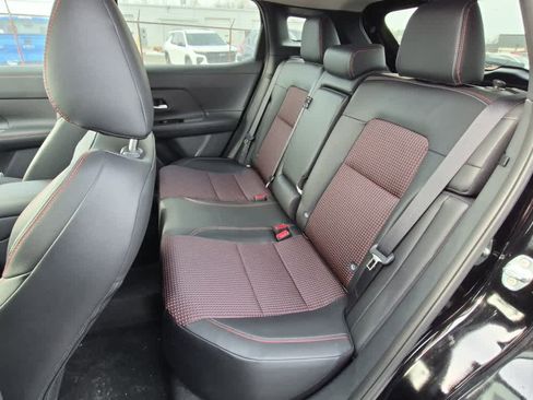 New 2026 Nissan Kicks SR w/ Cold Weather Package AWD/4WD image 6