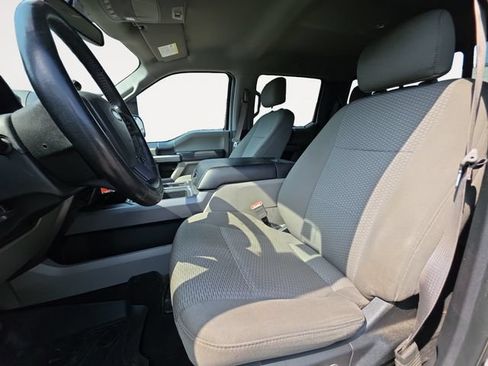 Used 2018 Ford F150 XLT w/ Equipment Group 302A Luxury RWD image 9