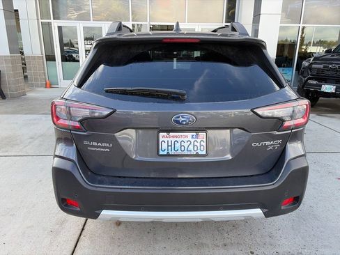 Used 2023 Subaru Outback Limited XT AWD/4WD image 5