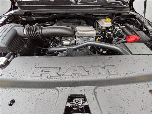 New 2026 RAM 1500 Big Horn w/ Night Edition image 18