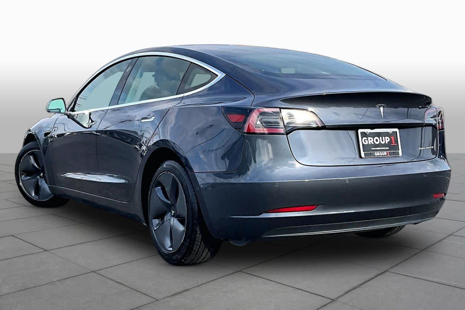 Used 2020 Tesla Model 3 Long Range AWD/4WD image 11