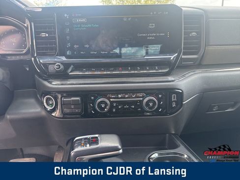 Used 2022 Chevrolet Silverado 1500 ZR2 AWD/4WD image 32