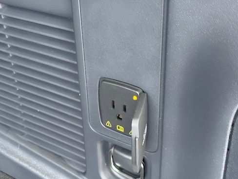 New 2026 Ford Expedition Active image 47