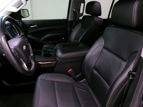 Used 2019 Chevrolet Tahoe LT image 7